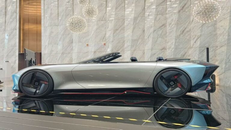 Melihat Changan VIIA Concept, Cabriolet 3 Penumpang yang Elegan dan Futuristik