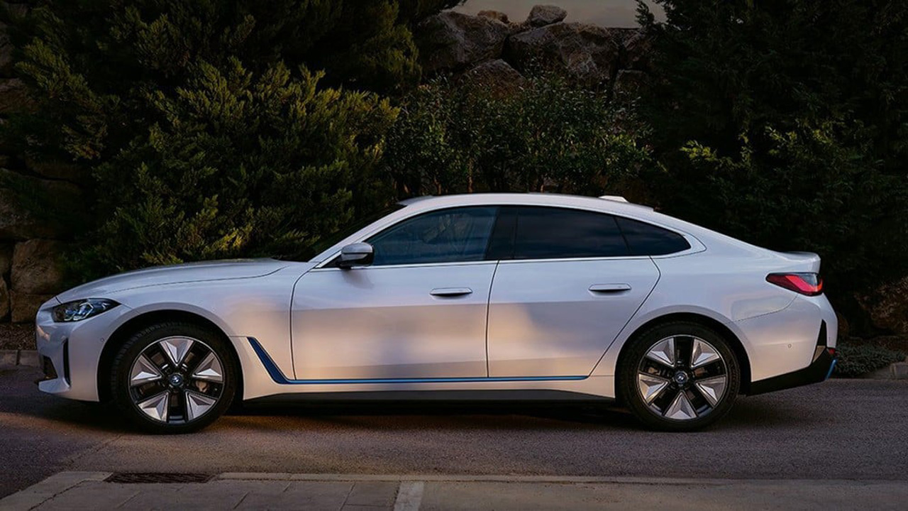 Strategi BMW dan Mercedes-Benz Hadapi Penghapusan Bea Masuk Mobil Eropa di Indonesia