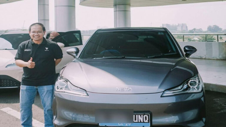 Neta V-II dalam Penggunaan Nyata: Catatan Plus-Minus Setelah Satu Tahun