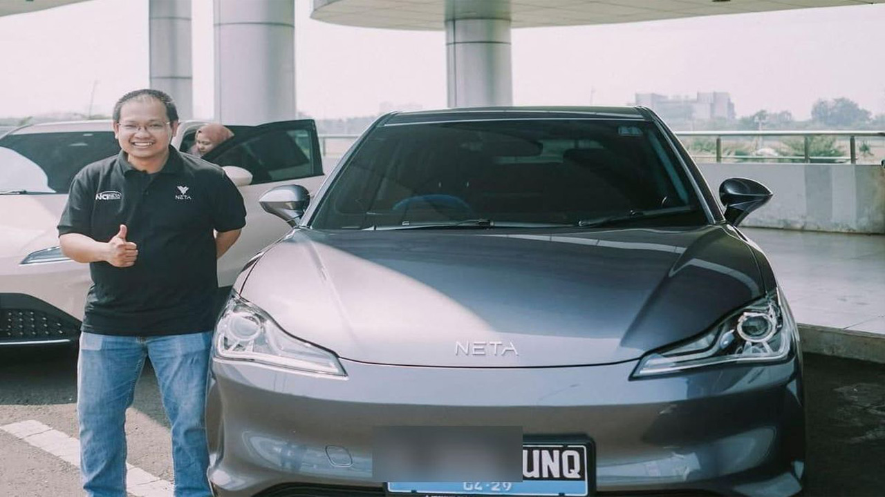 Neta V-II dalam Penggunaan Nyata: Catatan Plus-Minus Setelah Satu Tahun