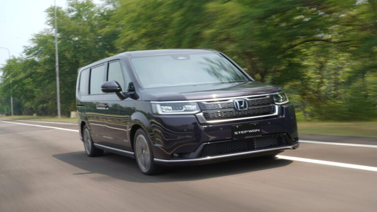 Uji Coba Menyeluruh Honda Step WGN: MPV Hybrid yang Tetap Setia pada Fungsionalitas