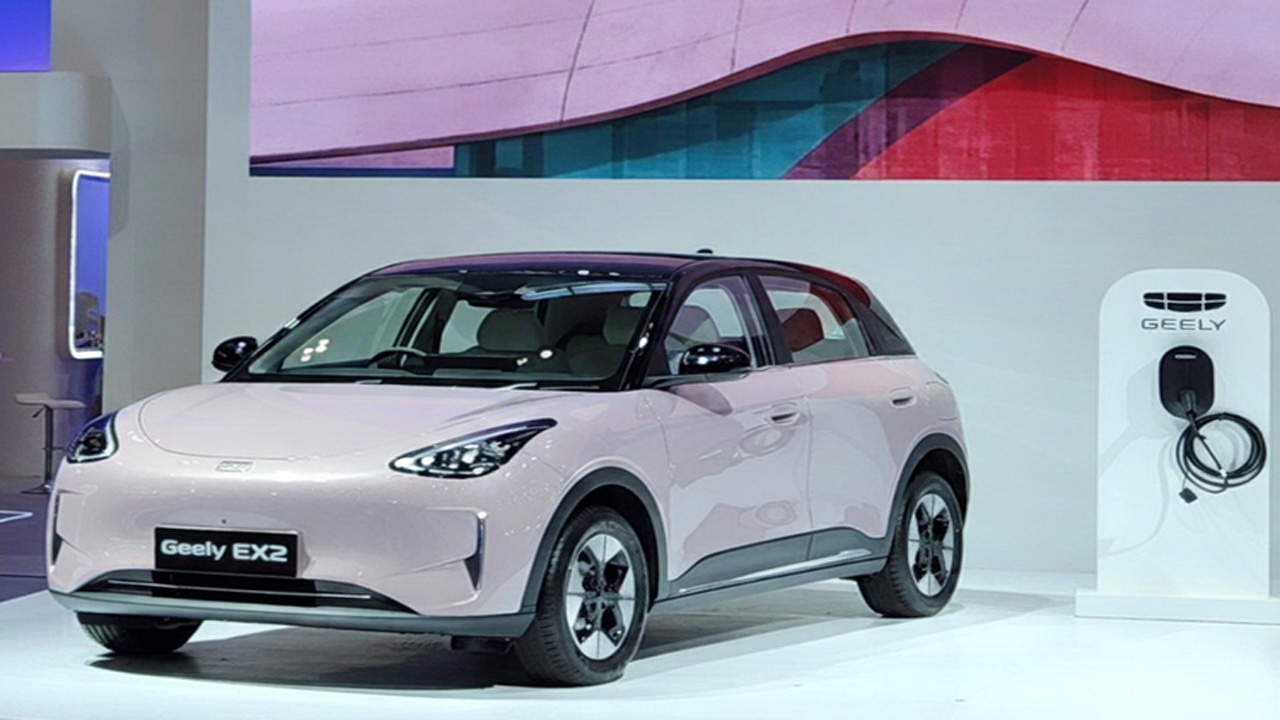 Geely EX2 Resmi Diluncurkan, Harga Mulai Rp229,9 Juta!