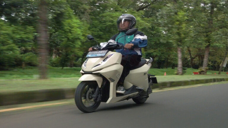Menguji Alva N3 untuk Harian: Motor Listrik Efisien di Rute Bogor–Jakarta