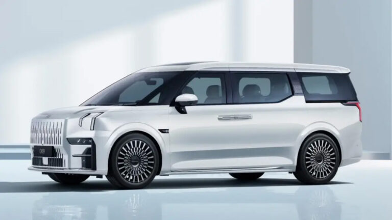 Zeekr Siap Tampil di IIMS 2026 dengan Dua Model Listrik Andalan