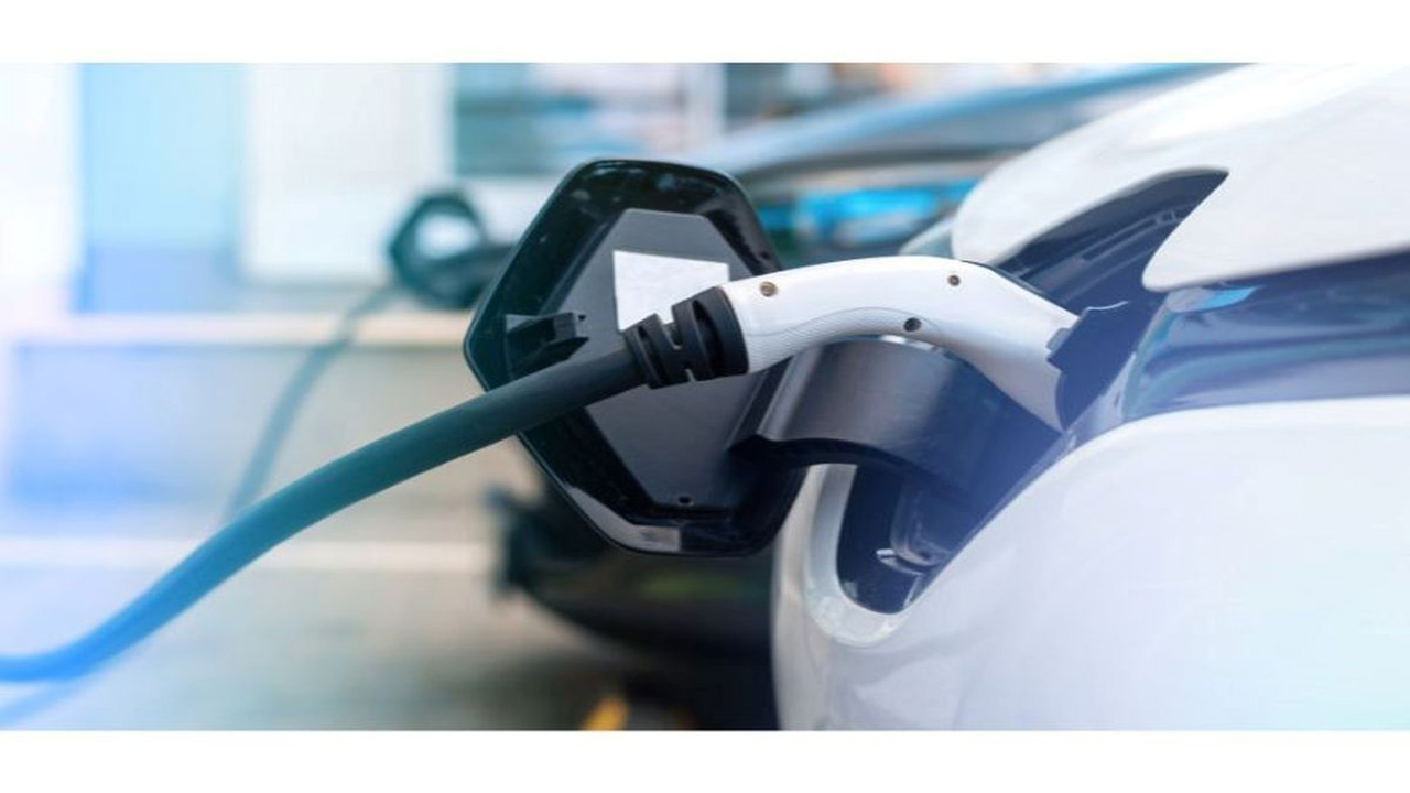 DKI Jakarta Rancang Skema Pajak Kendaraan Listrik Lebih Seimbang dan Berkeadilan