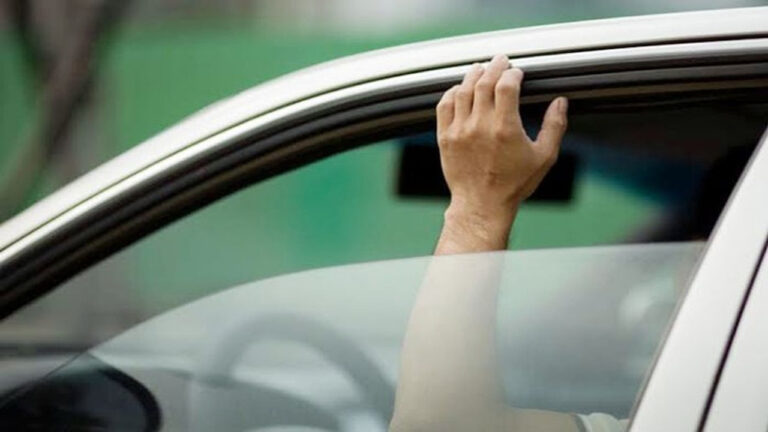 Pemilik Mobil Hybrid Harus Perhatikan Kebiasaan Membuka Kaca Saat Berkendara