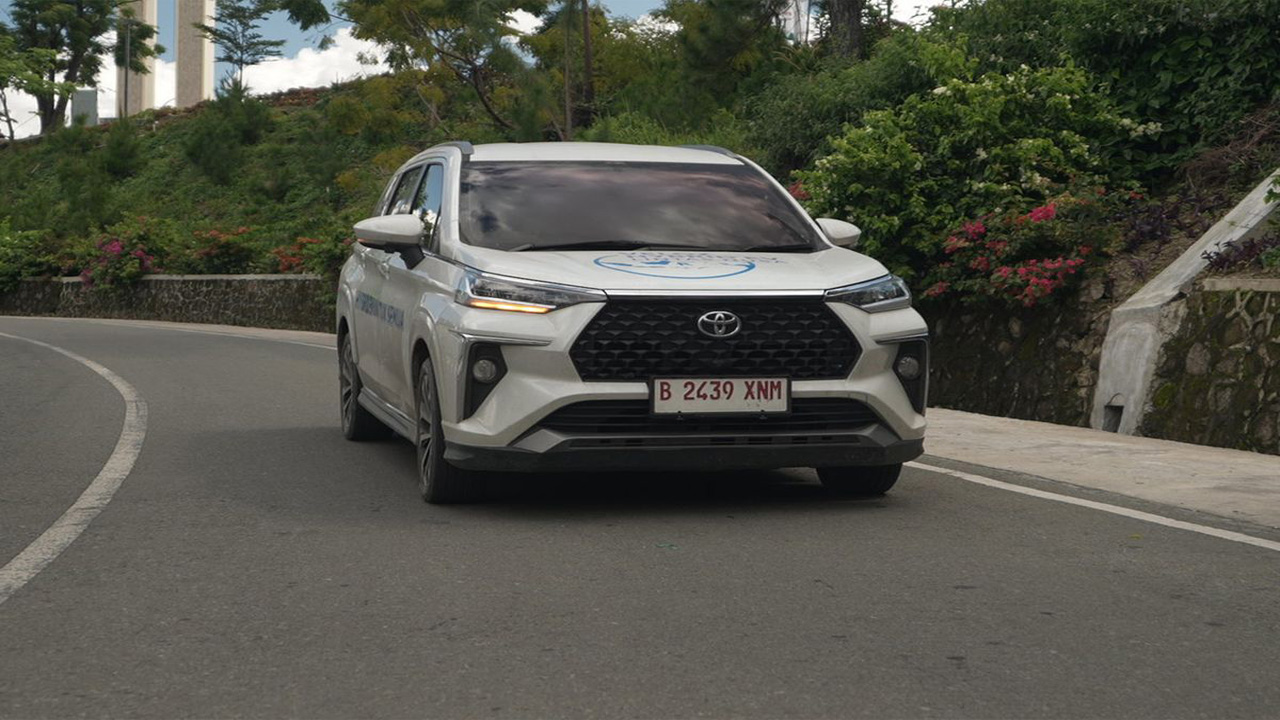 Toyota Veloz Hybrid Mulai Hadir: Apa Dampaknya bagi Harga Veloz Bekas?