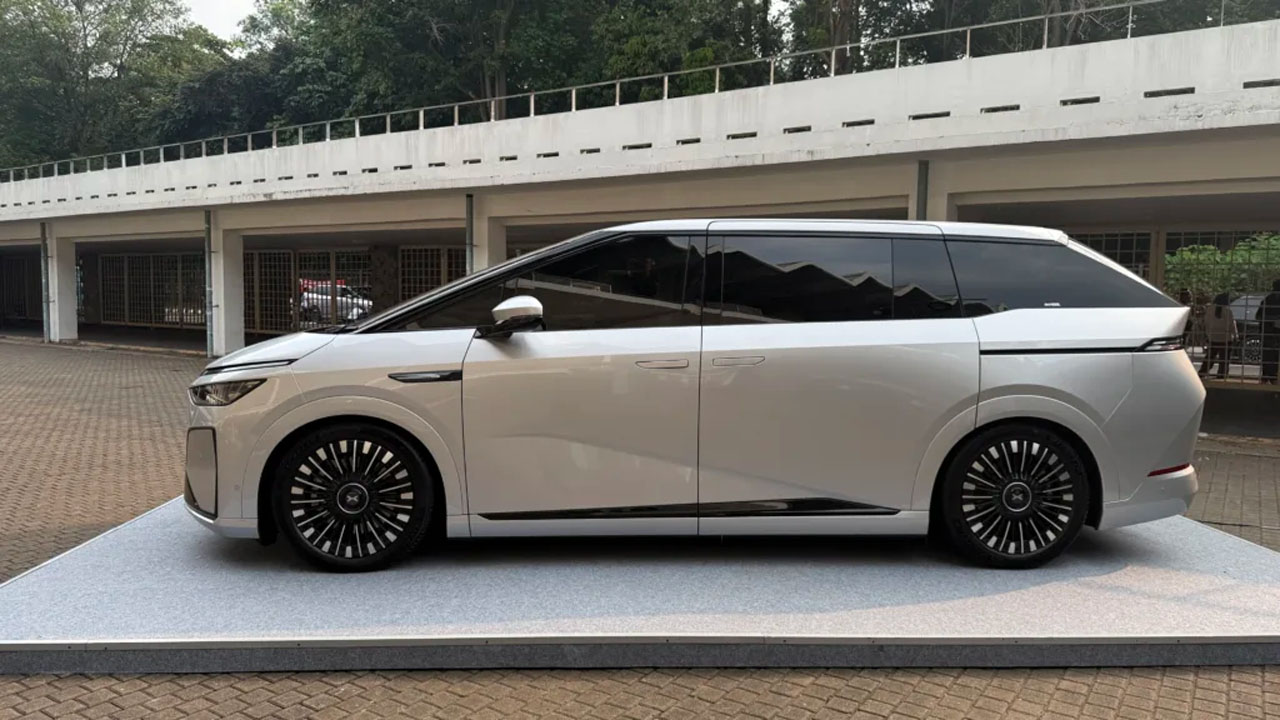 Xpeng Resmi Luncurkan X9 Facelift dan G6 AWD dengan Teknologi Terbaru